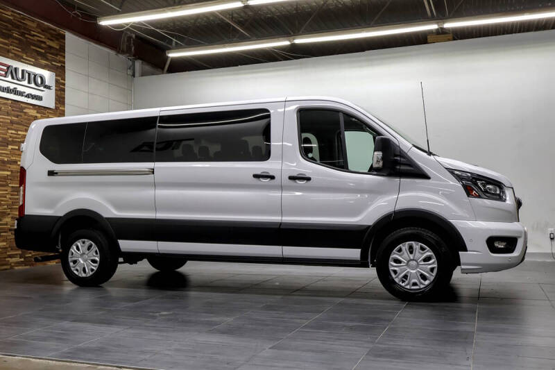 2023 Ford Transit 350 XLT