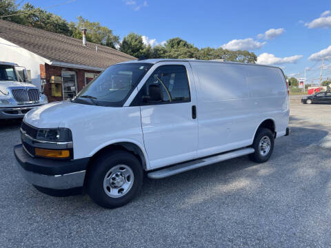 2023 Chevrolet Express 2500
