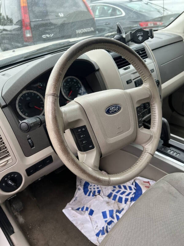 2010 Ford Escape XLT