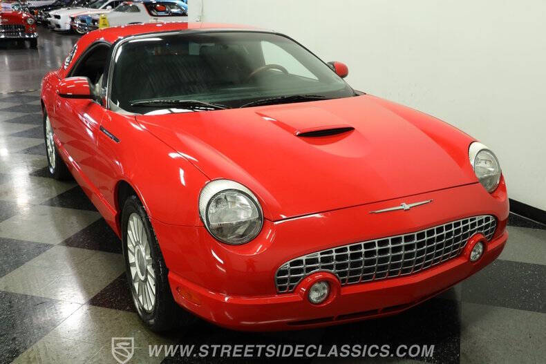 2005 Ford Thunderbird Deluxe