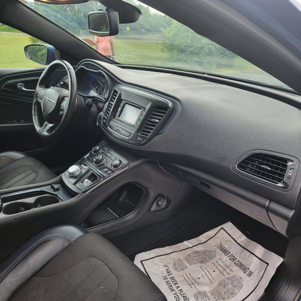 2015 Chrysler 200 for sale at Lucky One Auto Sales in Lafayette, NY