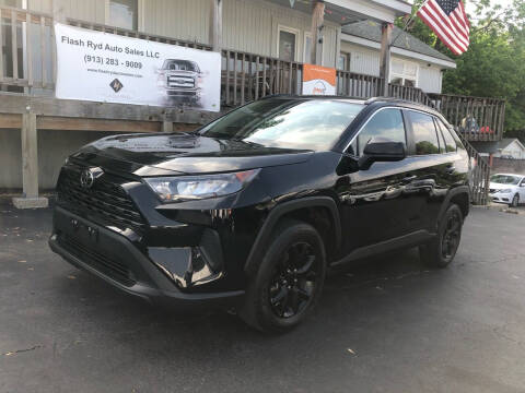 2021 Toyota RAV4 for sale at Flash Ryd Auto Sales in Kansas City KS