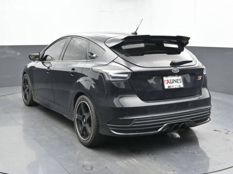 2018 Ford Focus ST