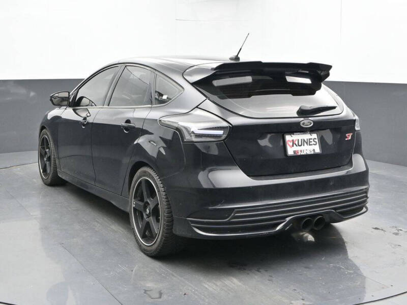 2018 Ford Focus ST