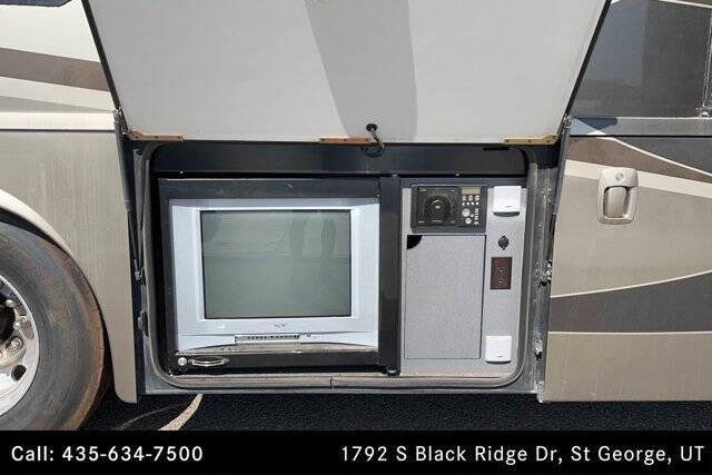 2005 Freightliner XC Chassis