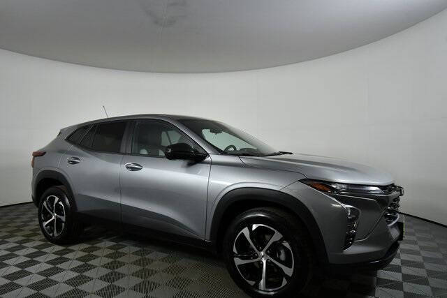 2025 Chevrolet Trax RS