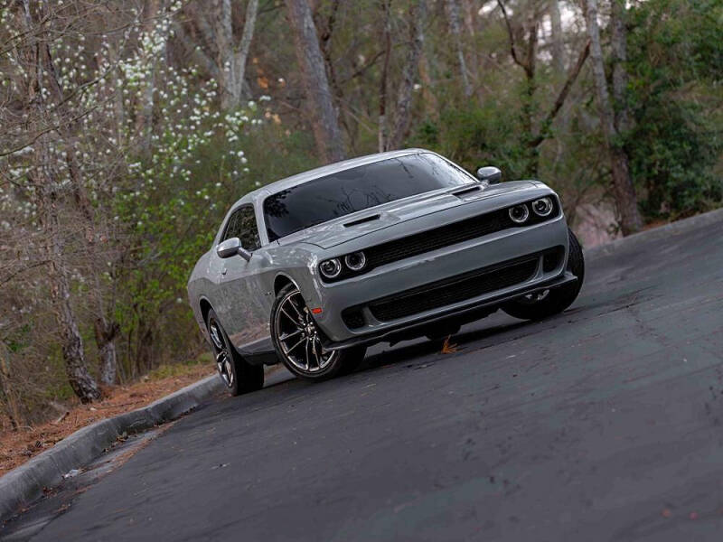 2021 Dodge Challenger SXT