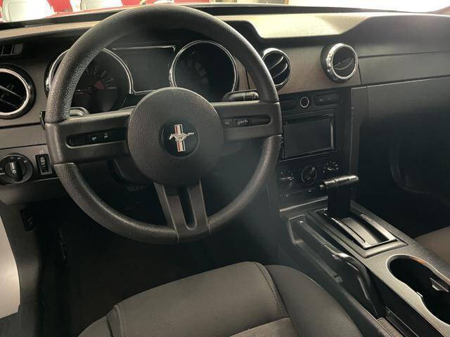 2006 Ford Mustang GT Deluxe