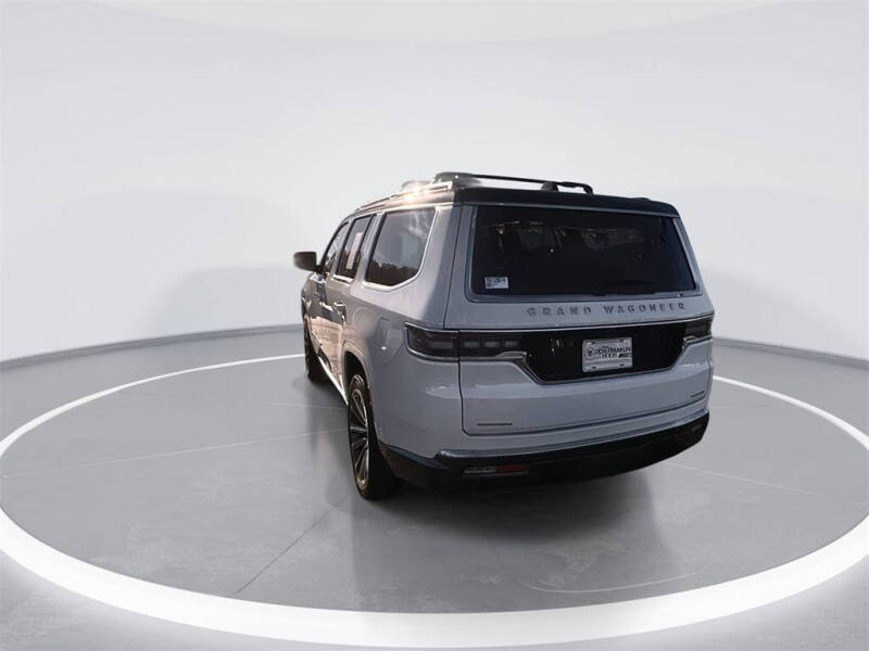 2022 Jeep Grand Wagoneer Series II