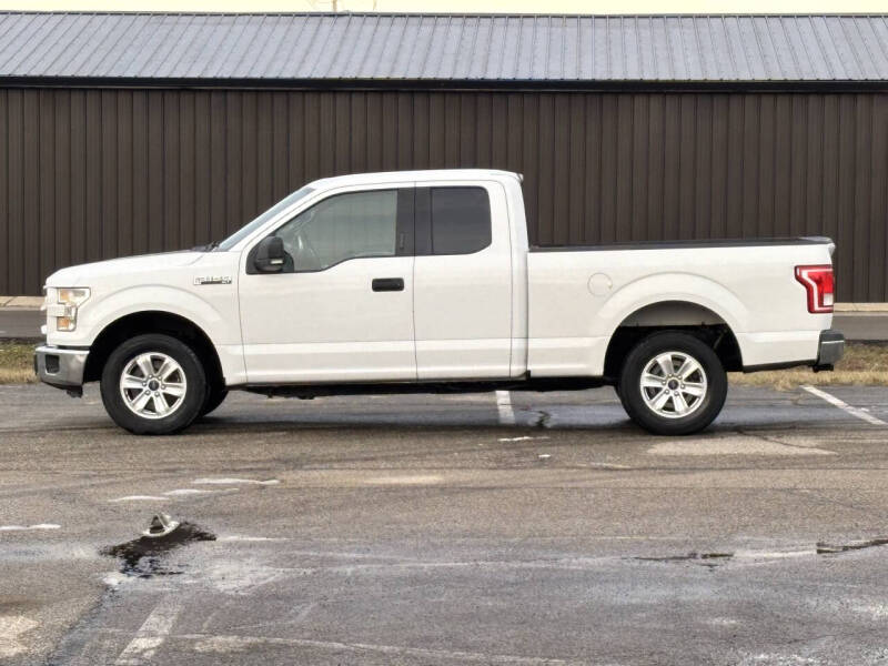 2017 Ford F-150 XLT's photo