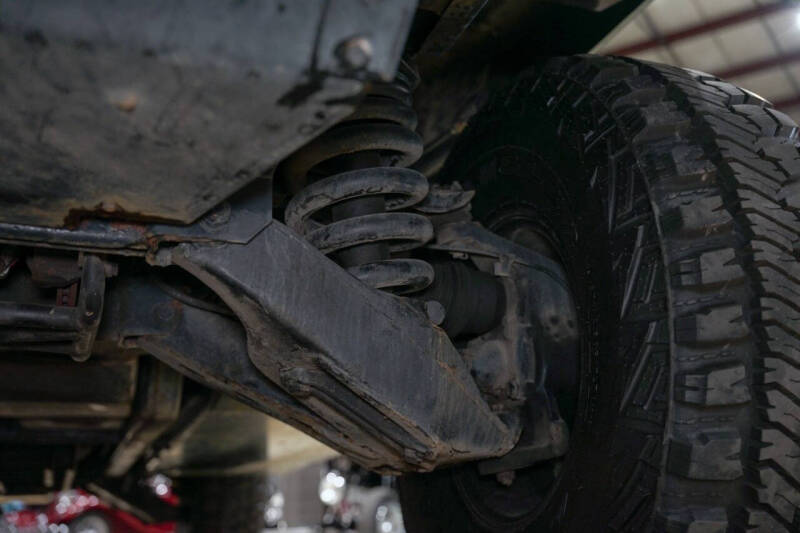 1998 AM General Hummer Hard Top