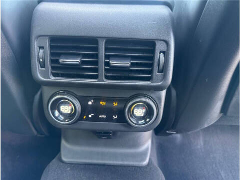 2021 Land Rover Range Rover Velar P400 R-Dynamic HSE