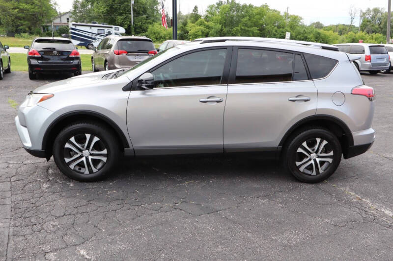 2016 Toyota RAV4 LE