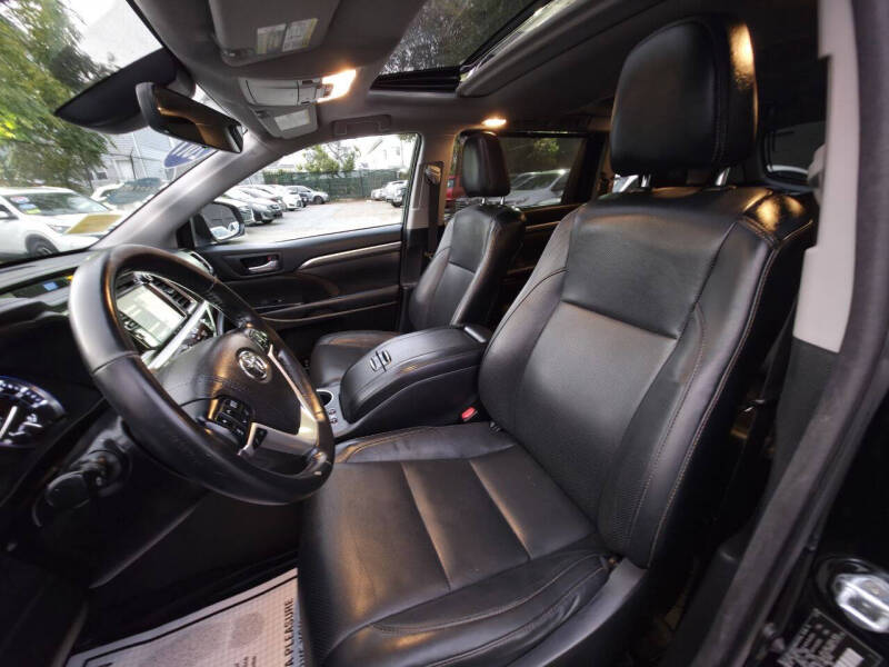 2017 Toyota Highlander Limited