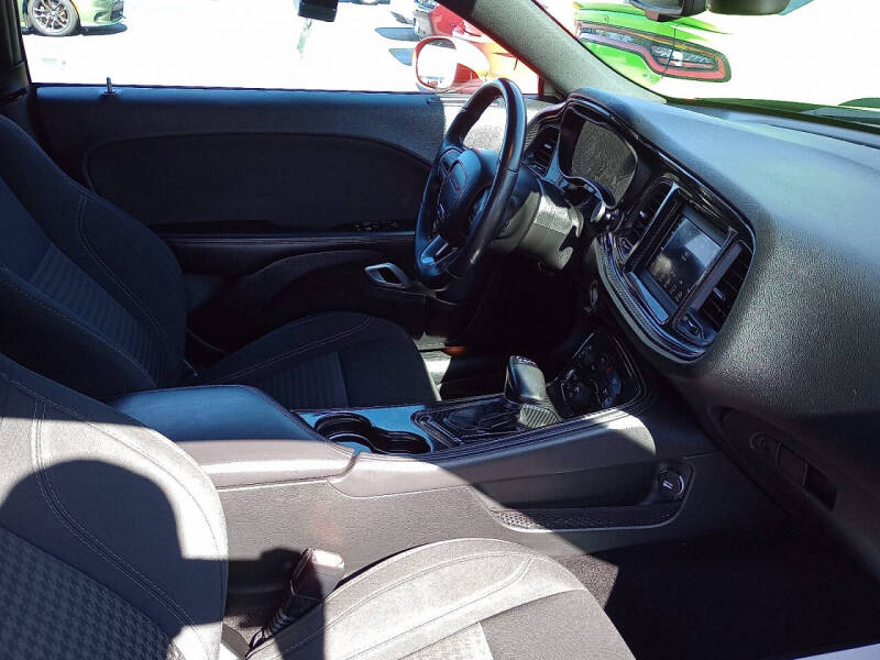 2019 Dodge Challenger SXT