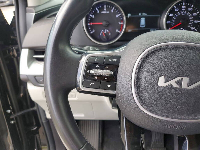2022 Kia Carnival