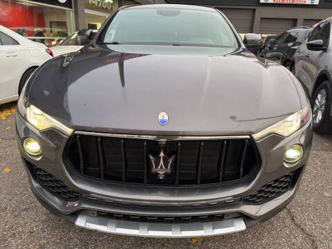 2017 Maserati Levante