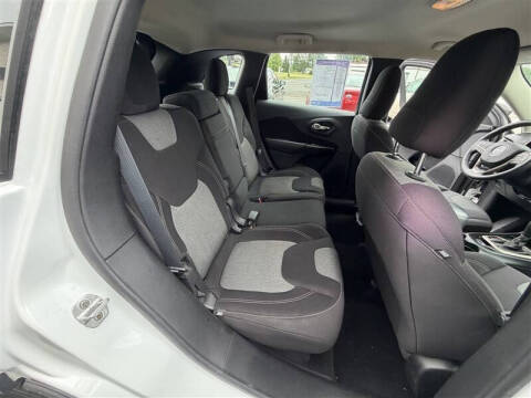 2014 Jeep Cherokee Sport