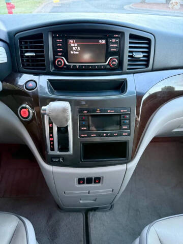2015 Nissan Quest