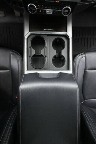 2022 Ford F-350 Super Duty Lariat