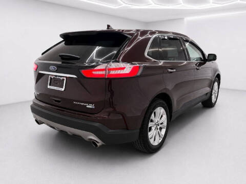 2020 Ford Edge Titanium