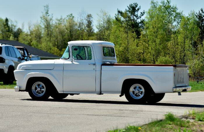 1957 Ford F-100
