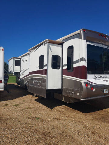 2011 Heartland Landmark