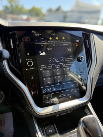 2024 Subaru Outback Premium