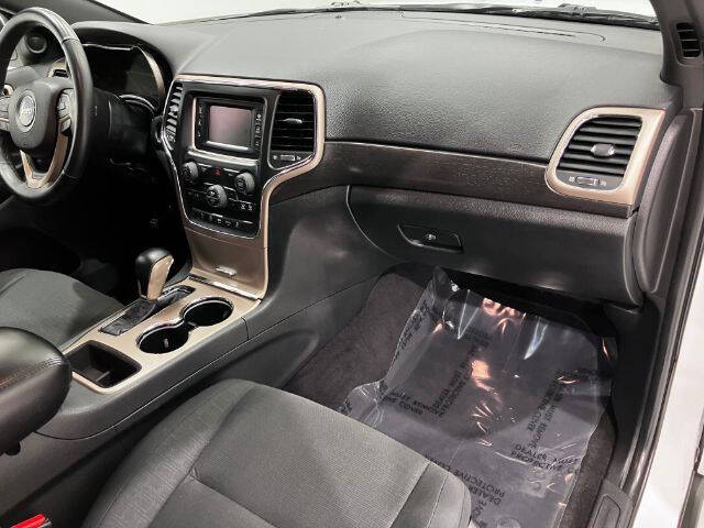 2017 Jeep Grand Cherokee Laredo