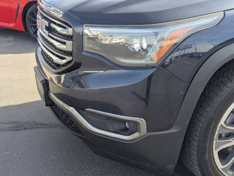 2017 GMC Acadia SLT-1