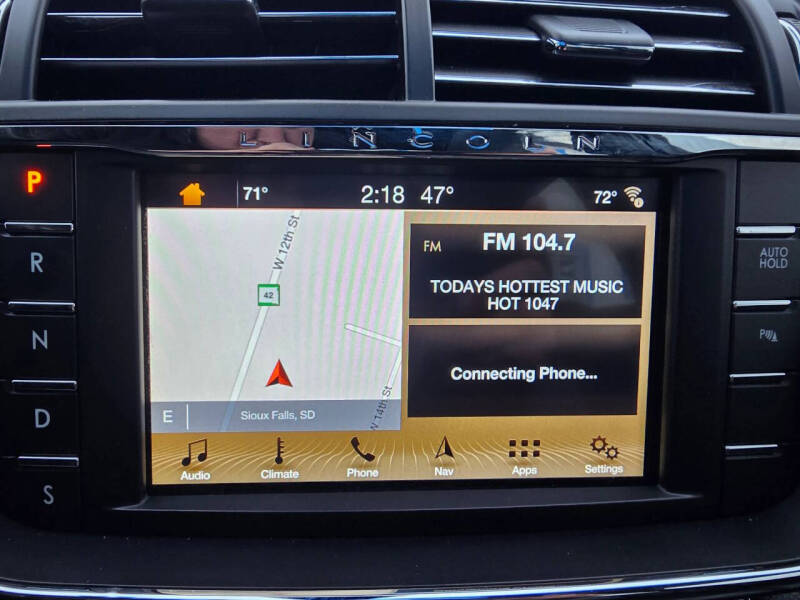 2017 Lincoln Continental Reserve