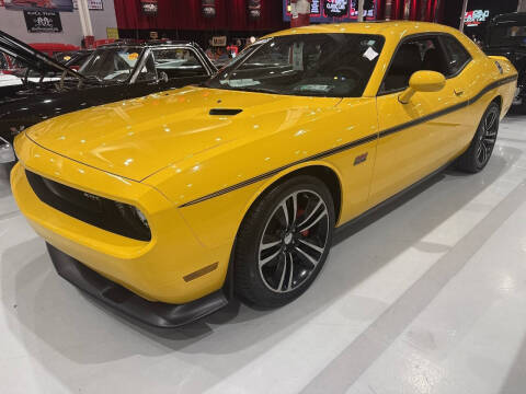 2012 Dodge Challenger SRT8 Yellow Jacket