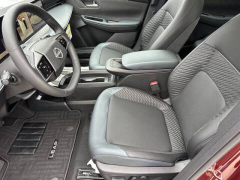2026 Nissan LEAF Platinum+