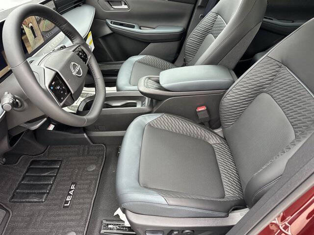 2026 Nissan LEAF Platinum+