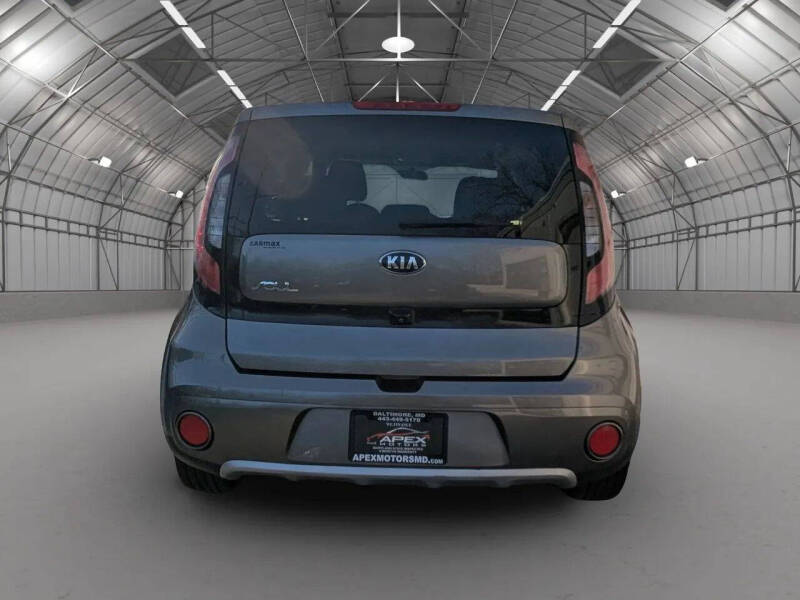 2017 Kia Soul +