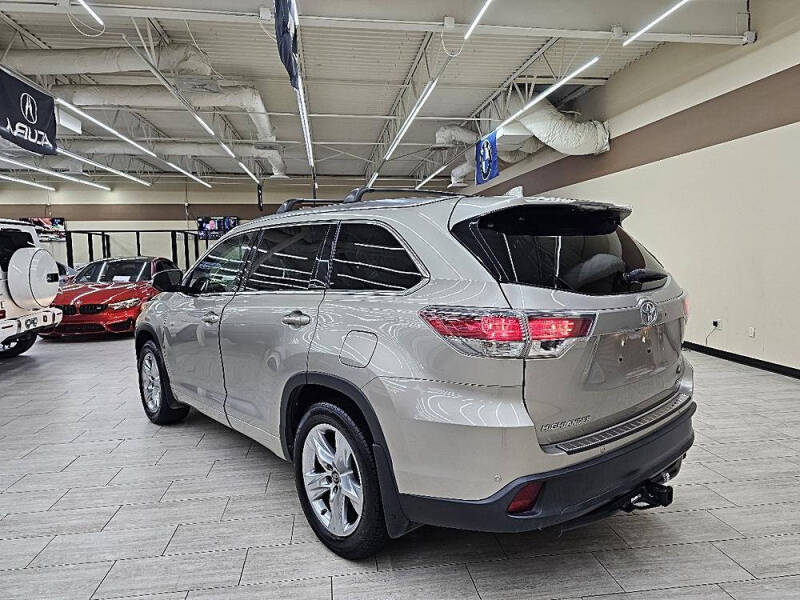 2016 Toyota Highlander