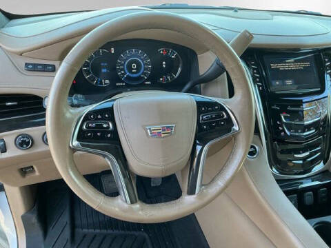 2020 Cadillac Escalade Platinum