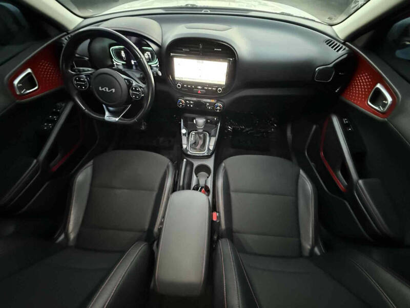 2023 Kia Soul GT-Line