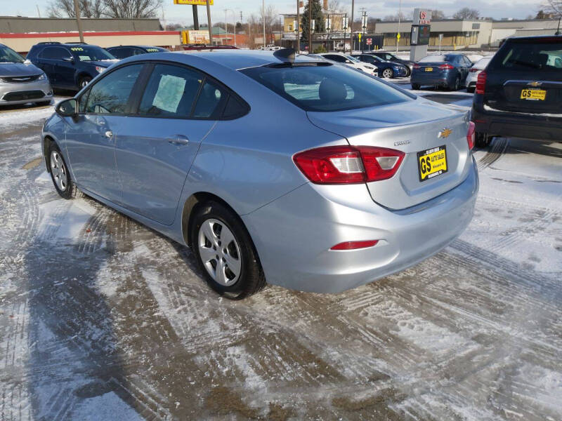 2018 Chevrolet Cruze LS Auto