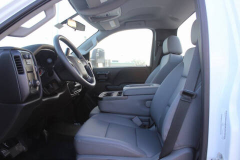 2024 Chevrolet Silverado MD