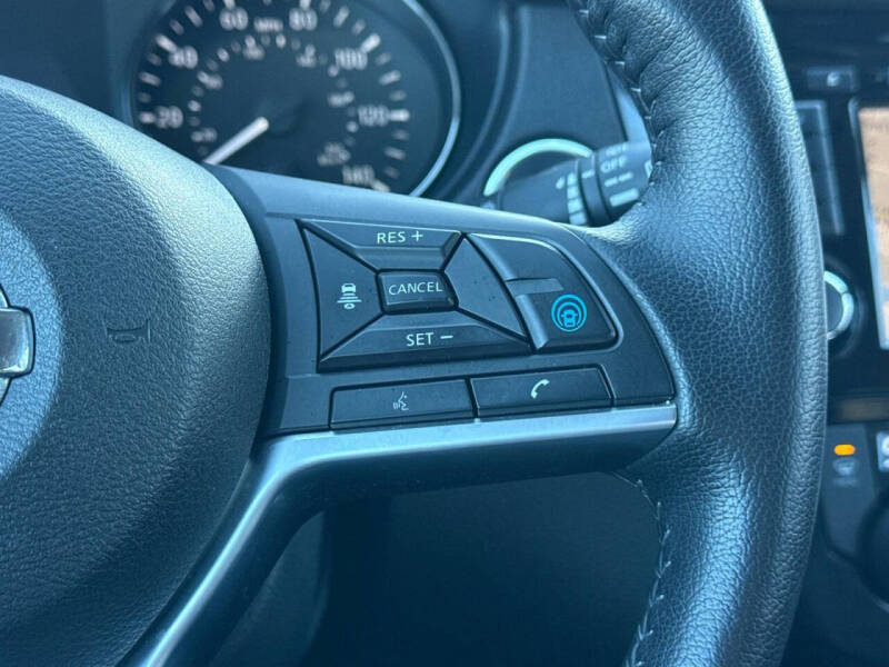 2022 Nissan Rogue Sport SL