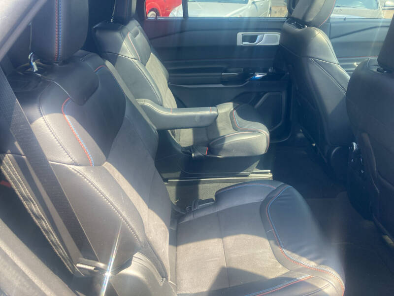 2023 Ford Explorer ST