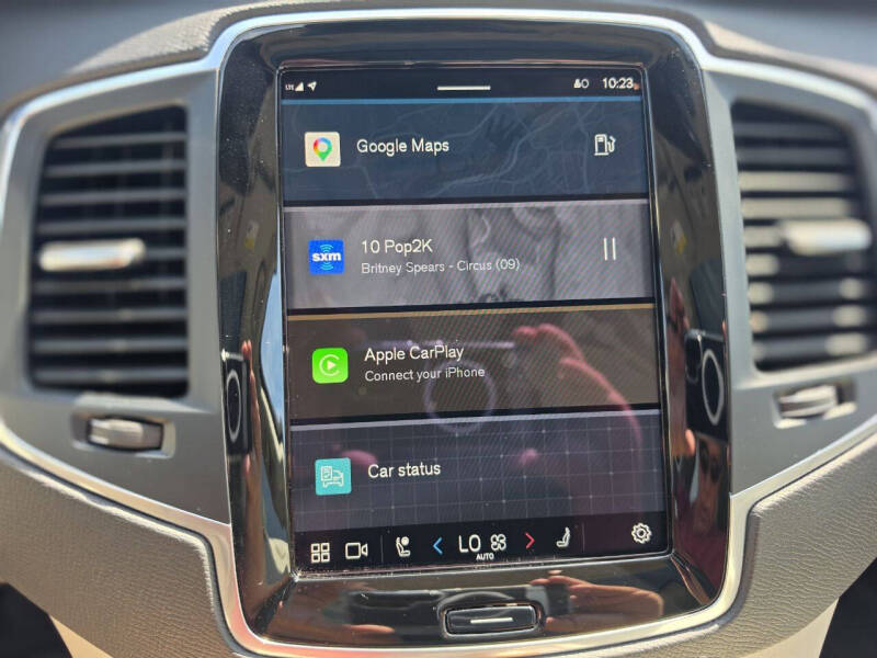 2023 Volvo XC90 B5 Core