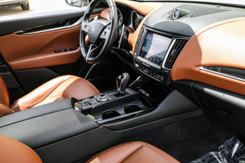 2017 Maserati Levante S