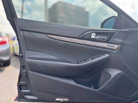 2016 Nissan Maxima Platinum