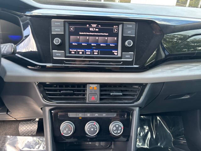 2024 Volkswagen Taos S