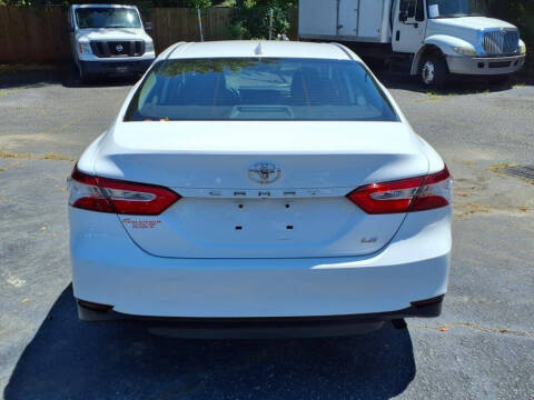 2020 Toyota Camry LE