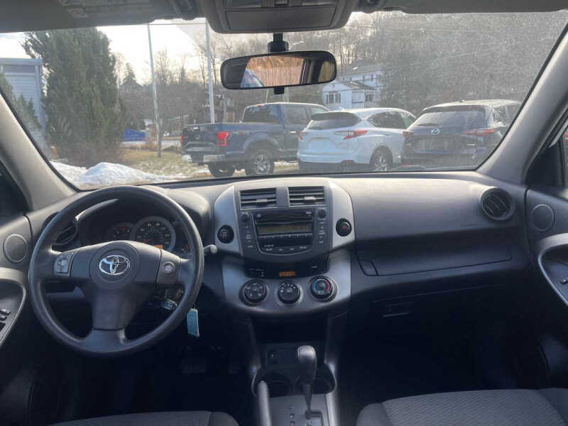 2009 Toyota RAV4 Sport