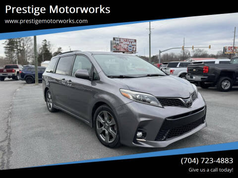 2019 Toyota Sienna SE Premium 8-Passenger