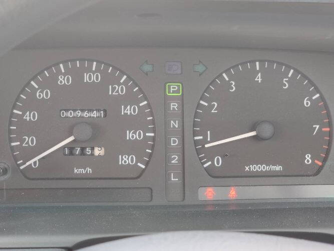 1996 Toyota Crown